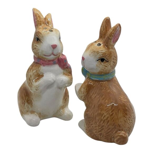 Vintage Brown Bunnies with Pink & Blue Bow around Neck Salt and Pepper Shakers - Picture 3 of 16